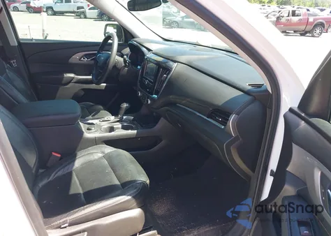 2018 Chevrolet Traverse Ls из США, поврежденный, VIN 1GNERFKW7JJ237569